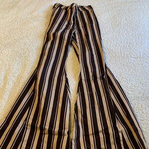 Country bell bottom pants gently cared for